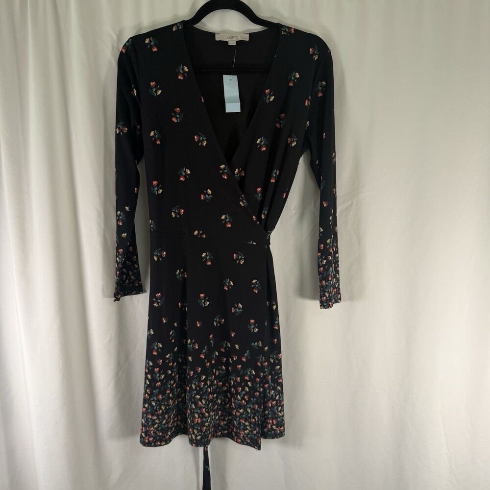 New LOFT Dress Women Small Petite Blue Floral Vneck Wrap Long Sleeve Knee Length